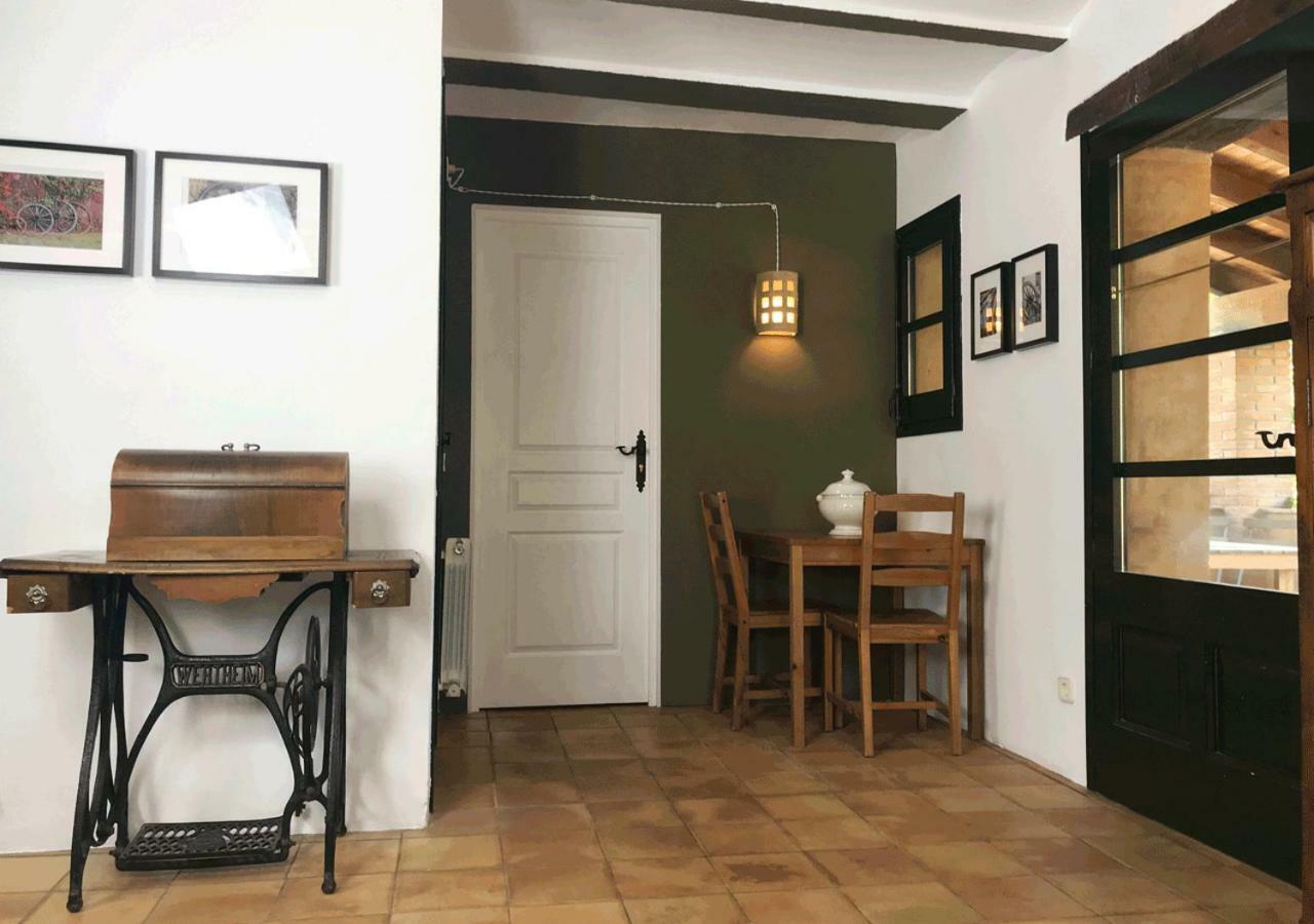 Cal Carreter Hostal Mieres  Exterior foto