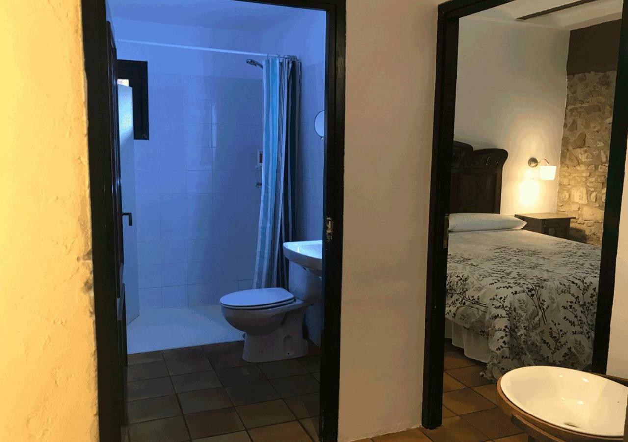 Cal Carreter Hostal Mieres  Exterior foto